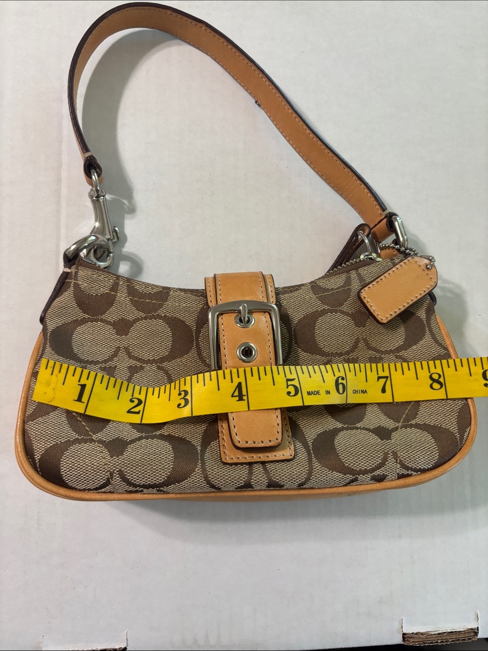 Coach Brown Signature Canvas Shoulder Bag with Tan Leather Trim - Picture 4 of 6